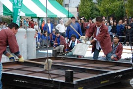 行田ジャンボフライ１８・ハンマーで叩き