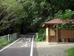 森林公園のトイレ