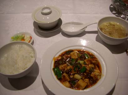四川豆花飯店　麻婆豆腐のランチ