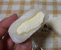 さわた・ちいず大福の中身