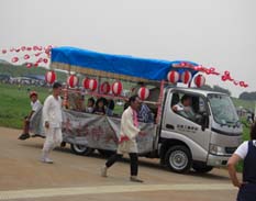大杉神社あばれ御輿070729・２