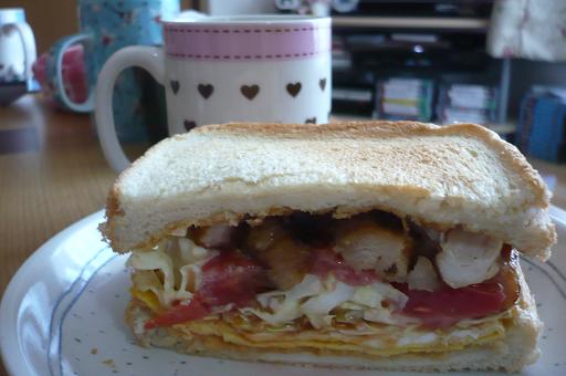 焼き鳥サンドイッチ.JPG