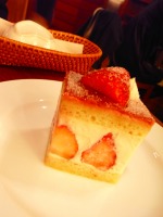 R1241114.jpg