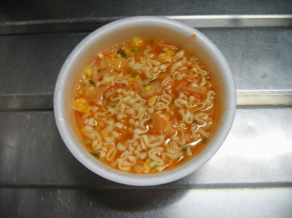 辛さが旨い　キムチうどん３