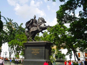 Simon_Bolivar_Plaza_Bolivar_Caracas.jpg