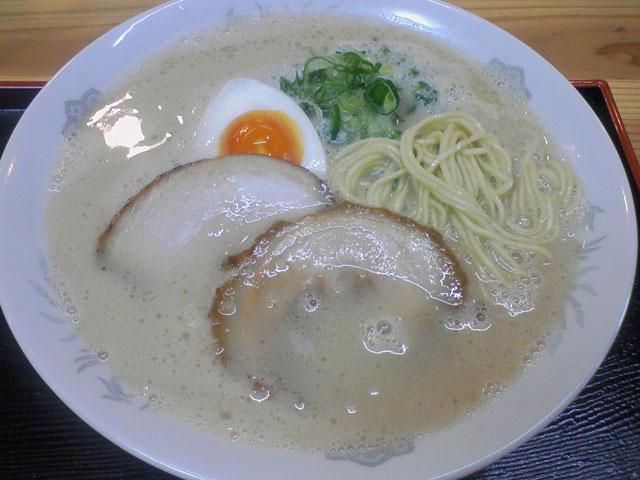 ラーメン凌雲 ラーメン