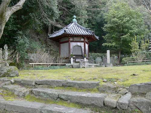 矢田寺の舎利堂