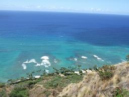 ダイヤモンド・ヘッドから海