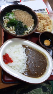 ４日目だってカレー・・・(ToT)