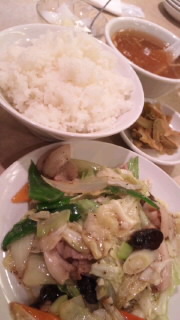 豚肉と野菜の黒胡椒炒め（白鳳/横浜中華街）