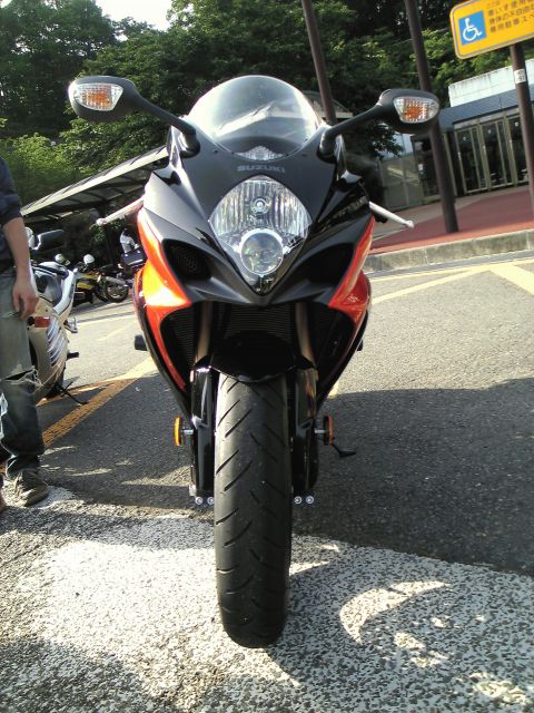 GSX-R1000-2mini.jpg