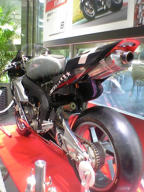 cbr1000rrw05-2.jpg