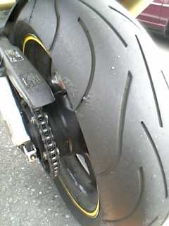 motegi tyre.jpg