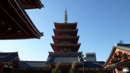 tokyo2010.12.25-asakusa-h.jpg