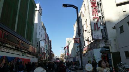 tokyo2010.12.25-asakusa-r.jpg