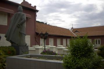 マレーシア１３（博物館５中庭）