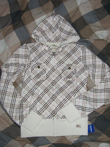 ブルレ秋冬新作パーカー（２００６／１０／８購入）