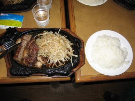 σ(￣、￣=)ワシの肉