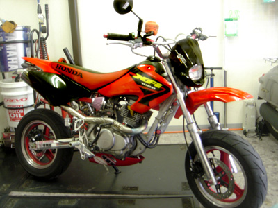 xr125