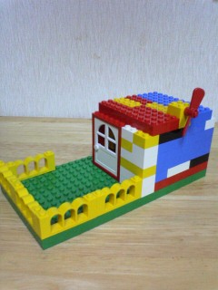 レゴ　プロペラ付き家