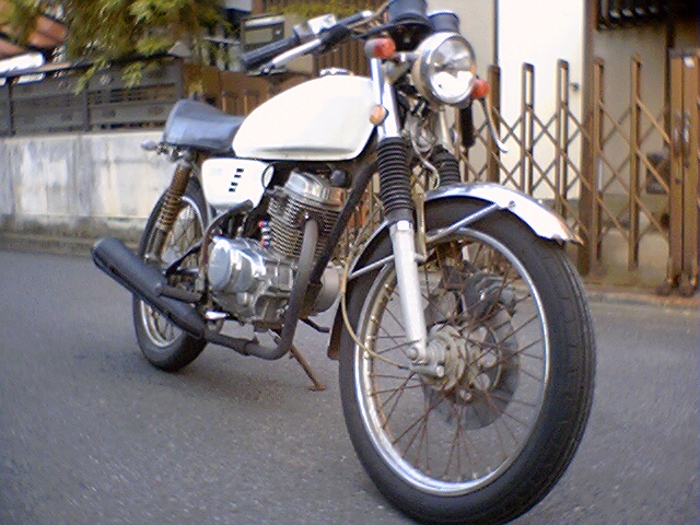 CB100