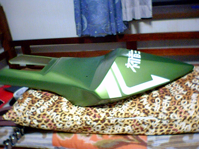 シートカウル２