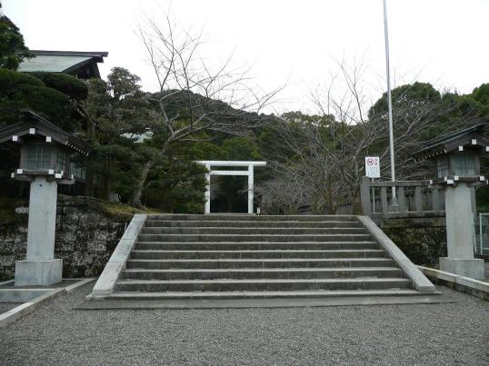 安房神社