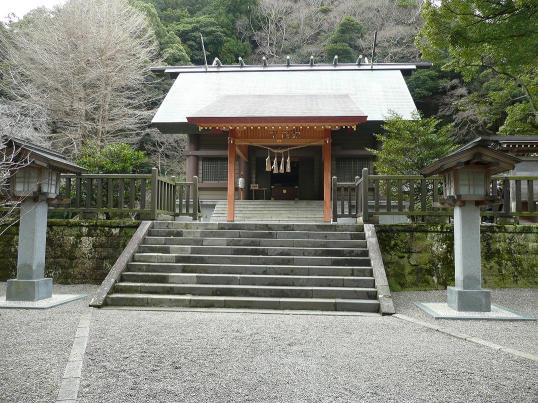 安房神社