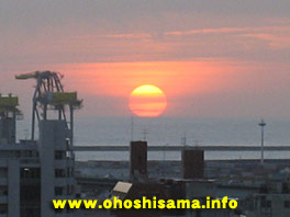 沖縄の夕陽