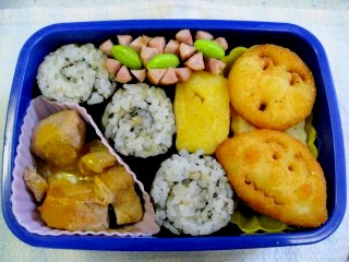 親子丼入り弁当