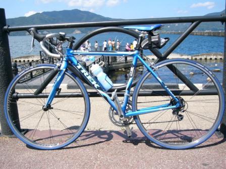 TREK1500新港にて