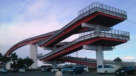 中の島公園の橋脚