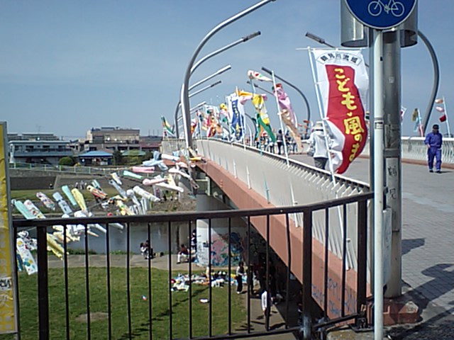 K駅の橋