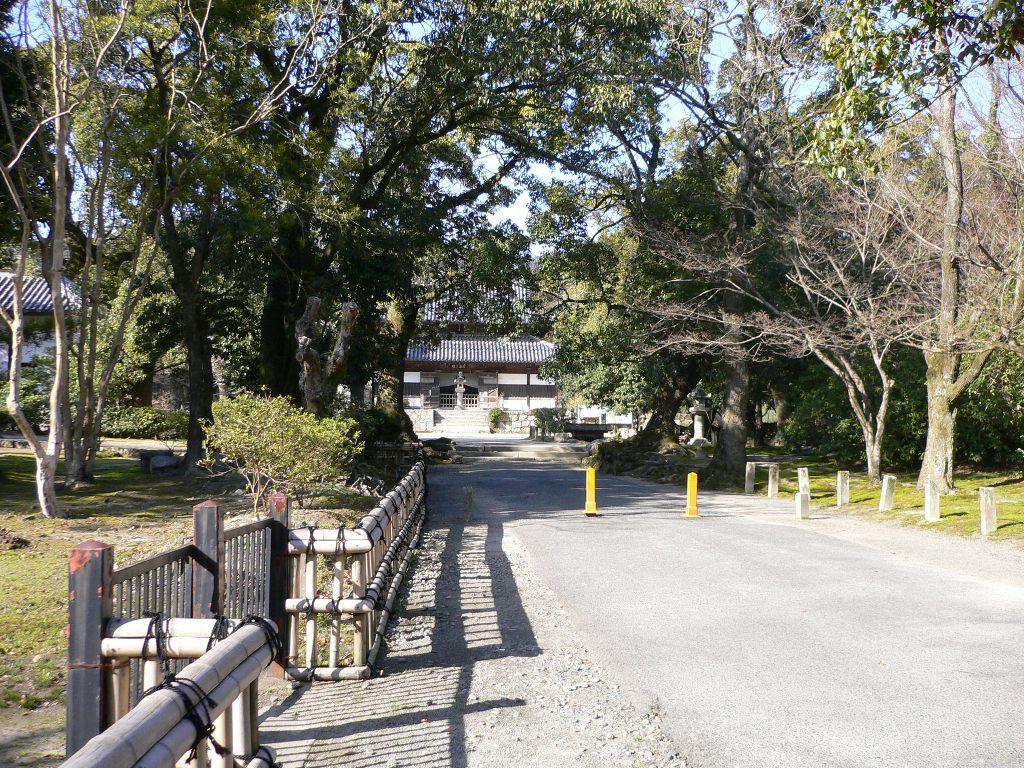 観世音寺