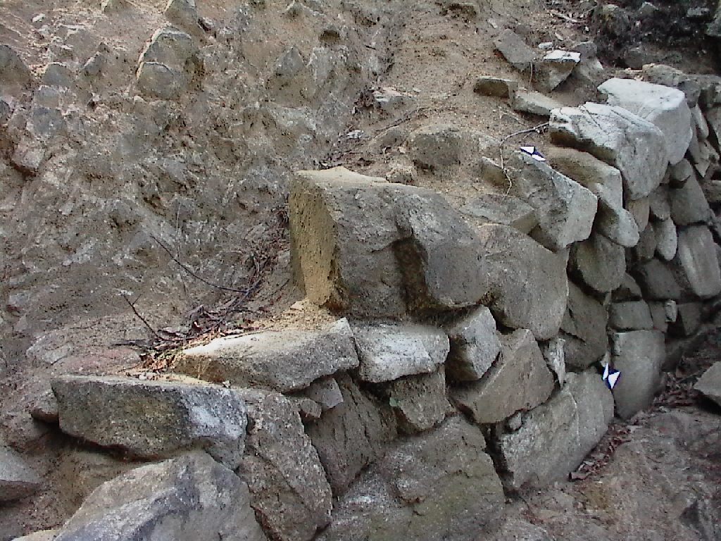 ちょっと横の下段石垣