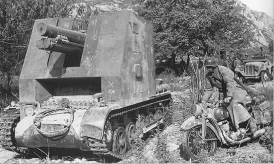 15 cm siG33 (Sf) auf PzKpfw I Ausf B.jpg