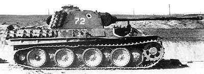 Panther destroyed by an ISU 152.jpg