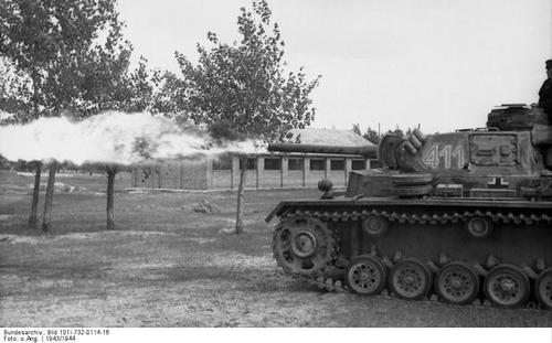 Flammpanzer III.jpg