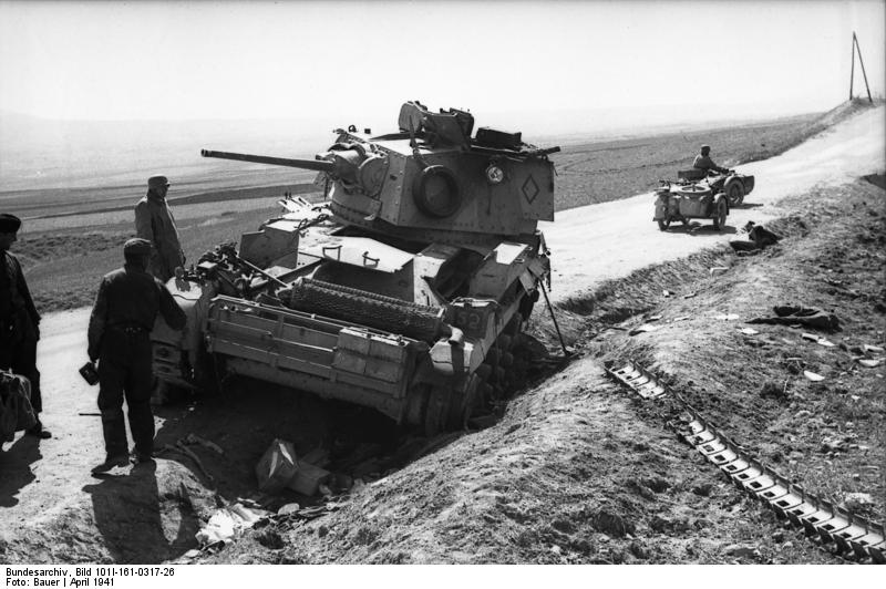 Bundesarchiv_Bild_101I-161-0317-26,_Balkan,_Griechenland,_britischer_Panzer.jpg
