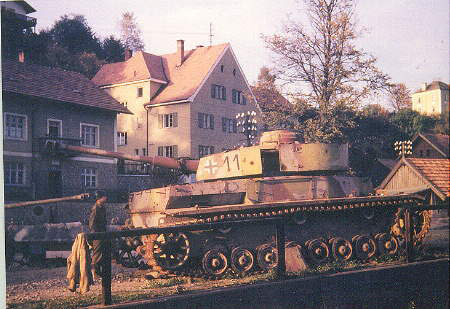 destroyed panzer 4.jpg