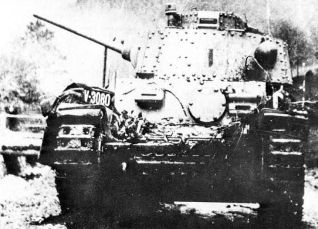 Slo-PzKpfw38(t)-uprising.jpg