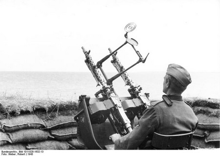10-MG34-3.jpg