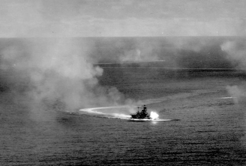 800px-Ise_in_action-Oct1944.jpg