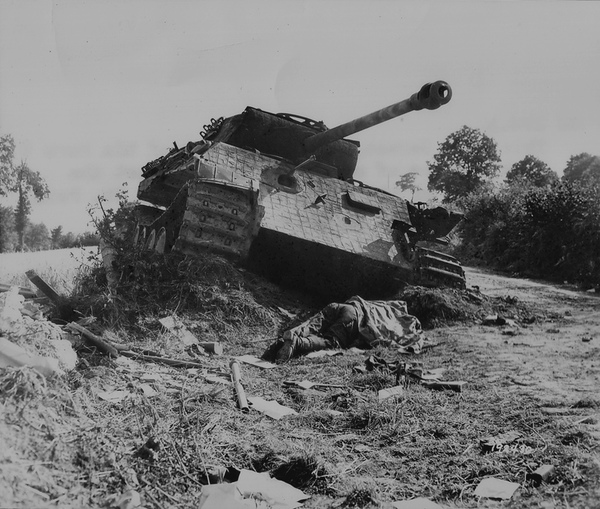 Pz V Ausf_ A Panther.jpg