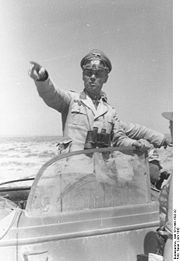 180px-Bundesarchiv_Bild_101I-443-1582-32,_Nordafrika,_Generaloberst_Erwin_Rommel.jpg