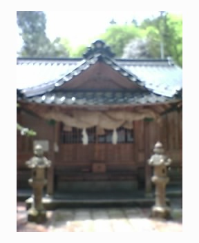 三澤神社の拝殿