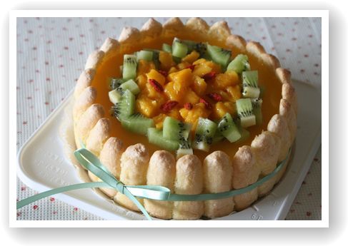 Birthday cakeを作らせてもらいました。マンゴームースのケーキ。 | Yura's made - 楽天ブログ