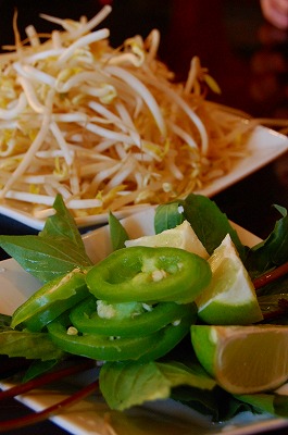 PHO に入れる野菜＆香菜