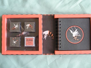 カウプレ　オリビア　スタンプ　開けるとこんな感じ