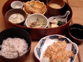 豆タヌキのランチ.jpg